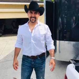 Meet your Posher, Hector